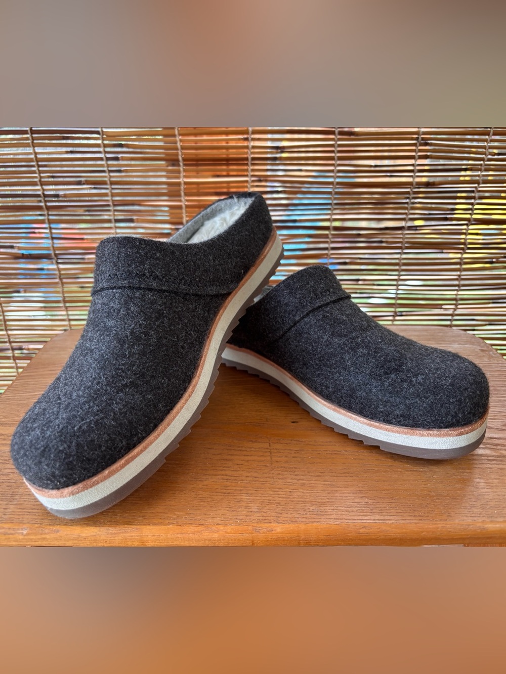 Merrell Juno Wool Clogs - Picture 7 of 10